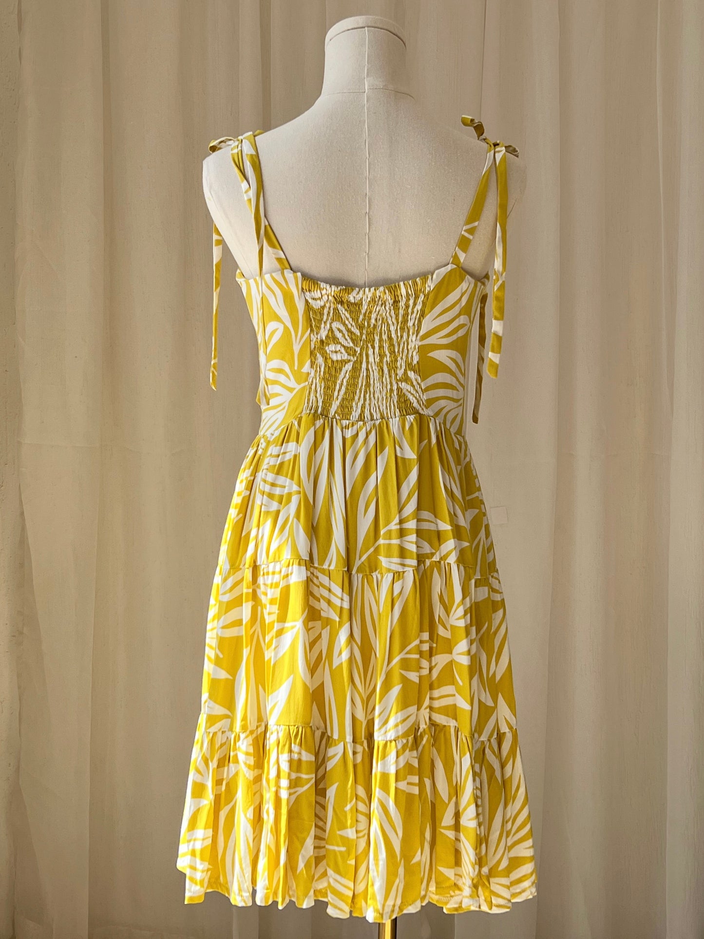 Vestido con tirantes